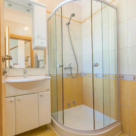 Konukevi San Lorenzo 4*