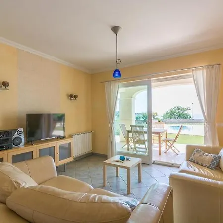 San Lorenzo Konukevi Lovrečica